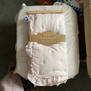Embroidered Baby Quilt Soft Dusty Pink